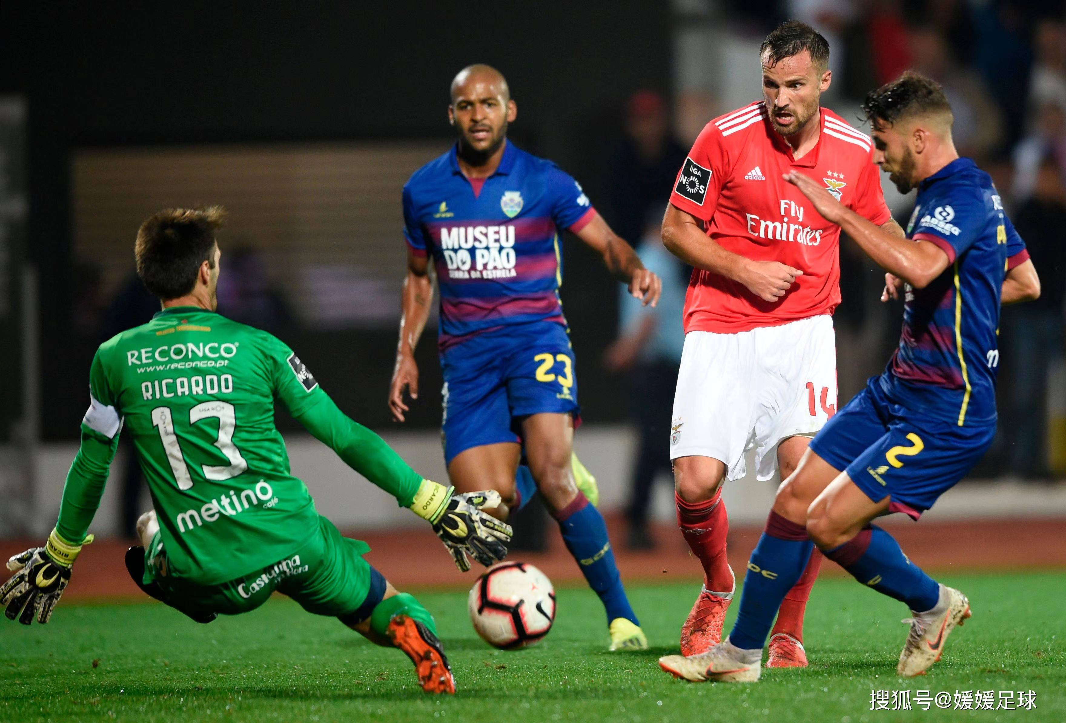 开云体育登录-巴黎圣日耳曼中场受伤，或将缺席关键比赛的简单介绍