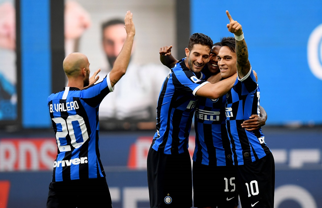 开云体育app-米兰德比：国米客场不敌AC米兰，遭遇低谷的简单介绍