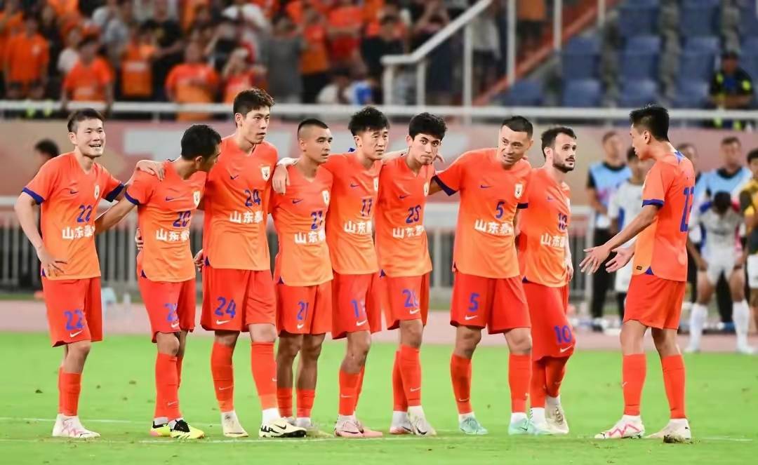 包含中超球队遭遇困难，晋级形势岌岌可危的词条