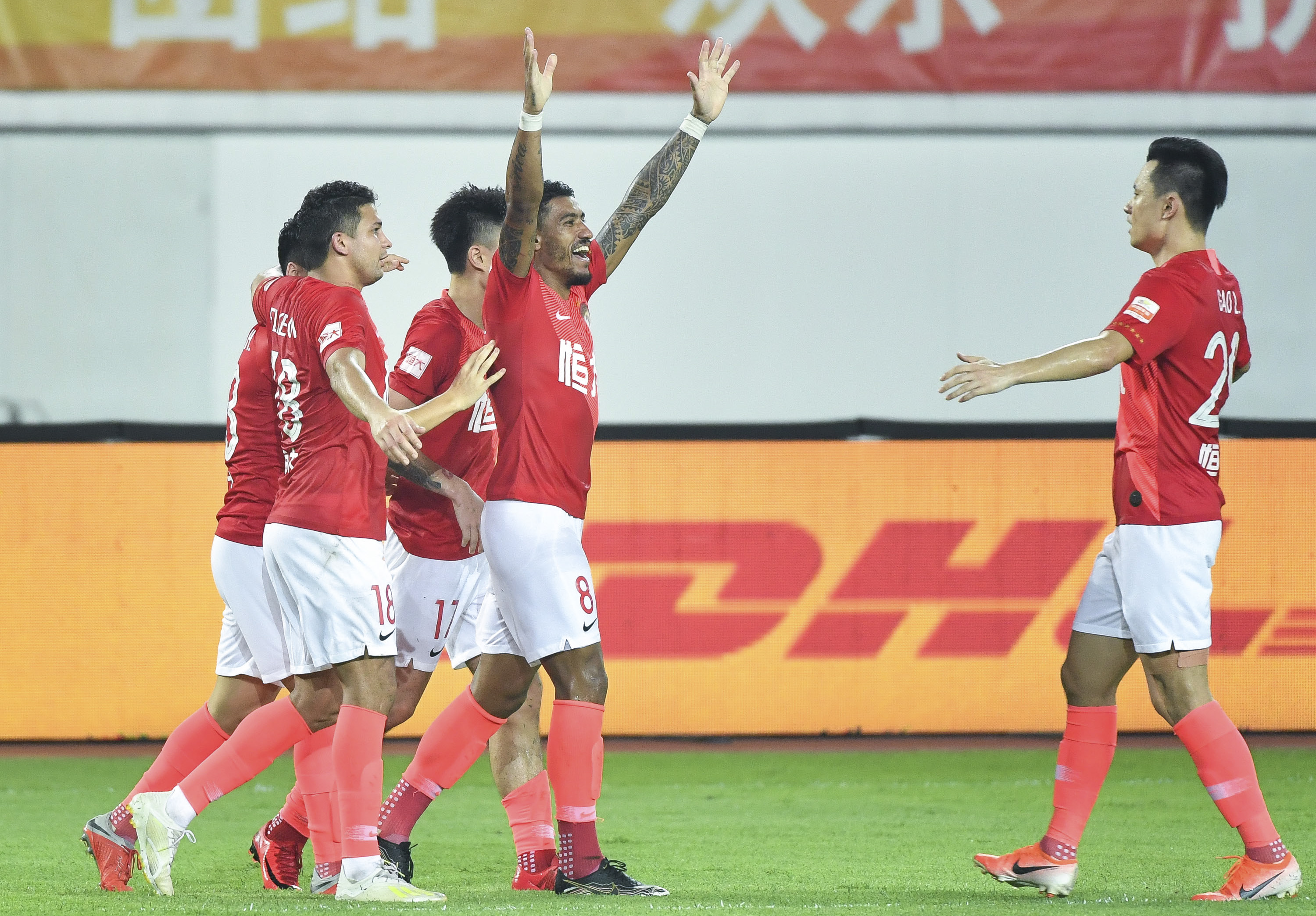 开云体育-一方客场击败恒大，豪取三分重返胜利列车的简单介绍