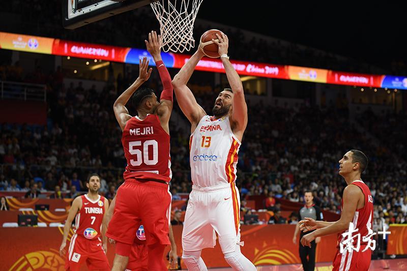 开云体育官方网站-新赛季开门红，双星球员领跑的简单介绍