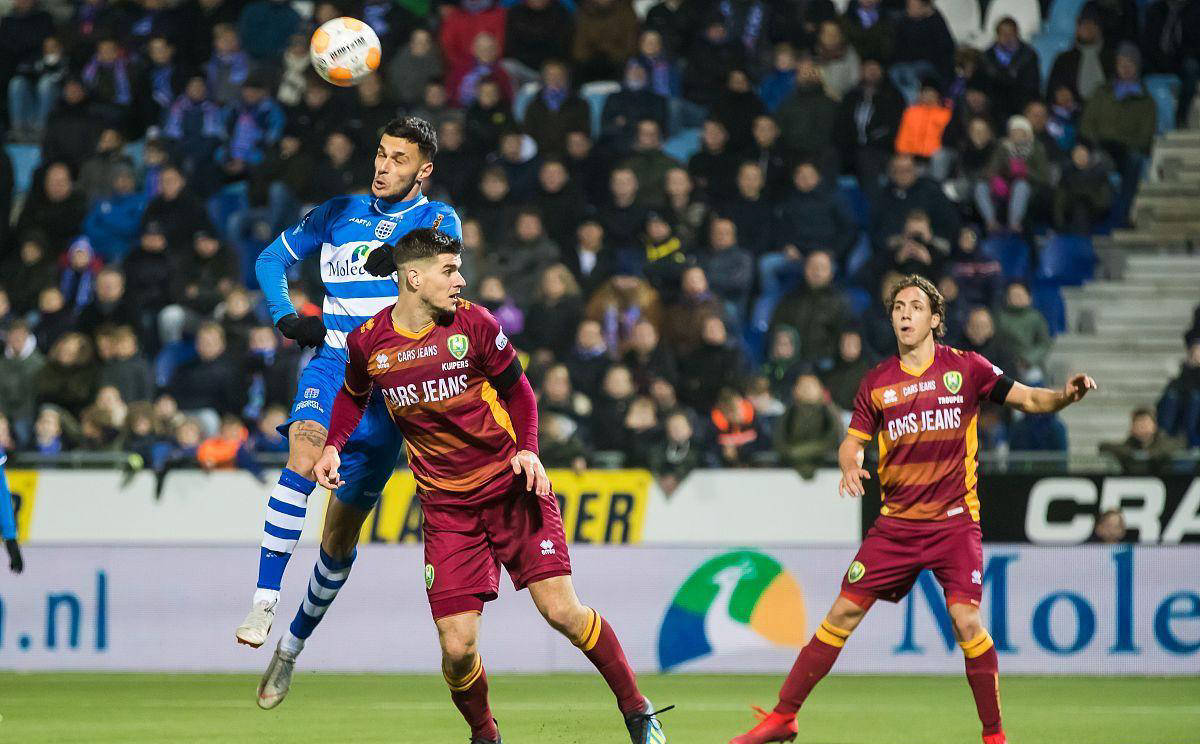 开云下载-命运之战，阿贾克斯击败对手