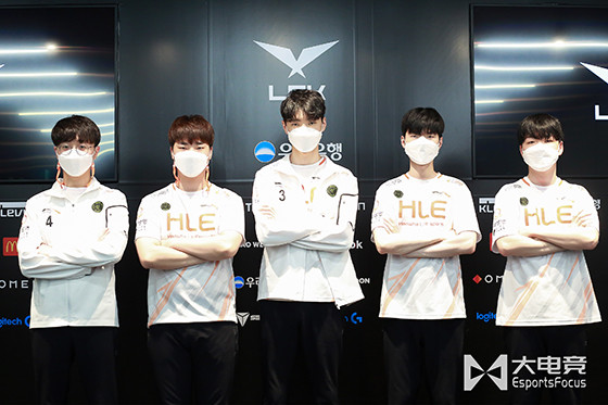 开云体育中国-V5横扫BRO，Chovy完成史诗逆转入围赛2:0（伦敦）