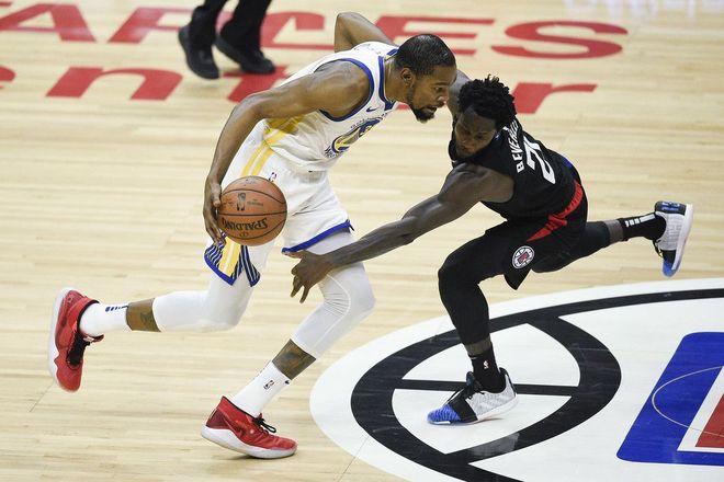 关于火箭稳定取胜火箭，晋级次轮的信息