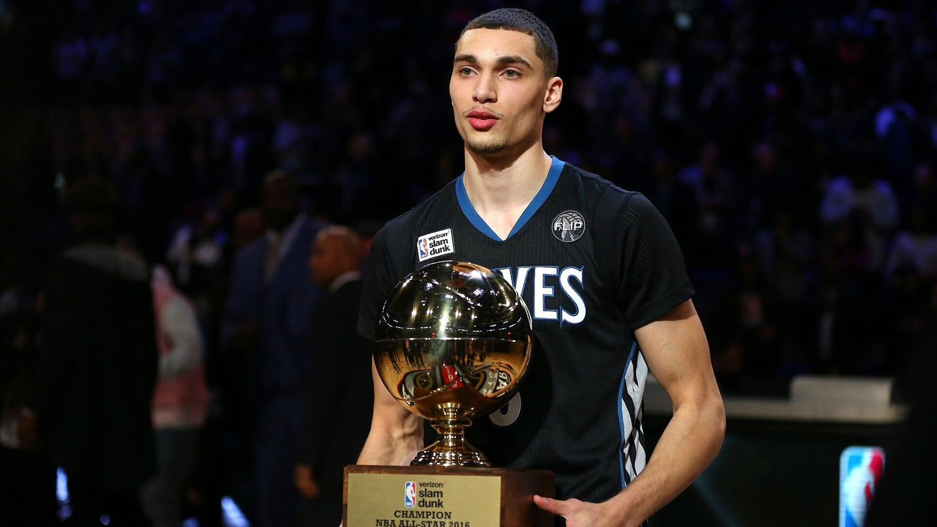 东决关键战之夜,德罗赞的钢铁意志,在不被看好时最硬,这就是我的答案