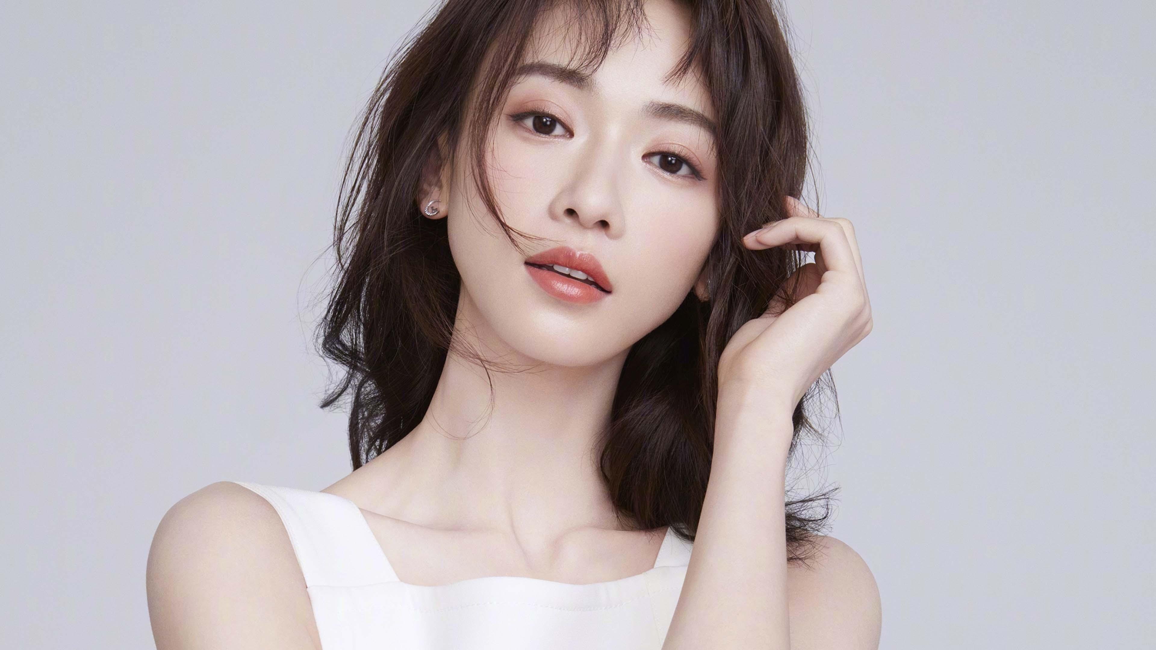 哈利伯顿闪电般降临！篮网激战灰熊引爆布鲁克林之夜