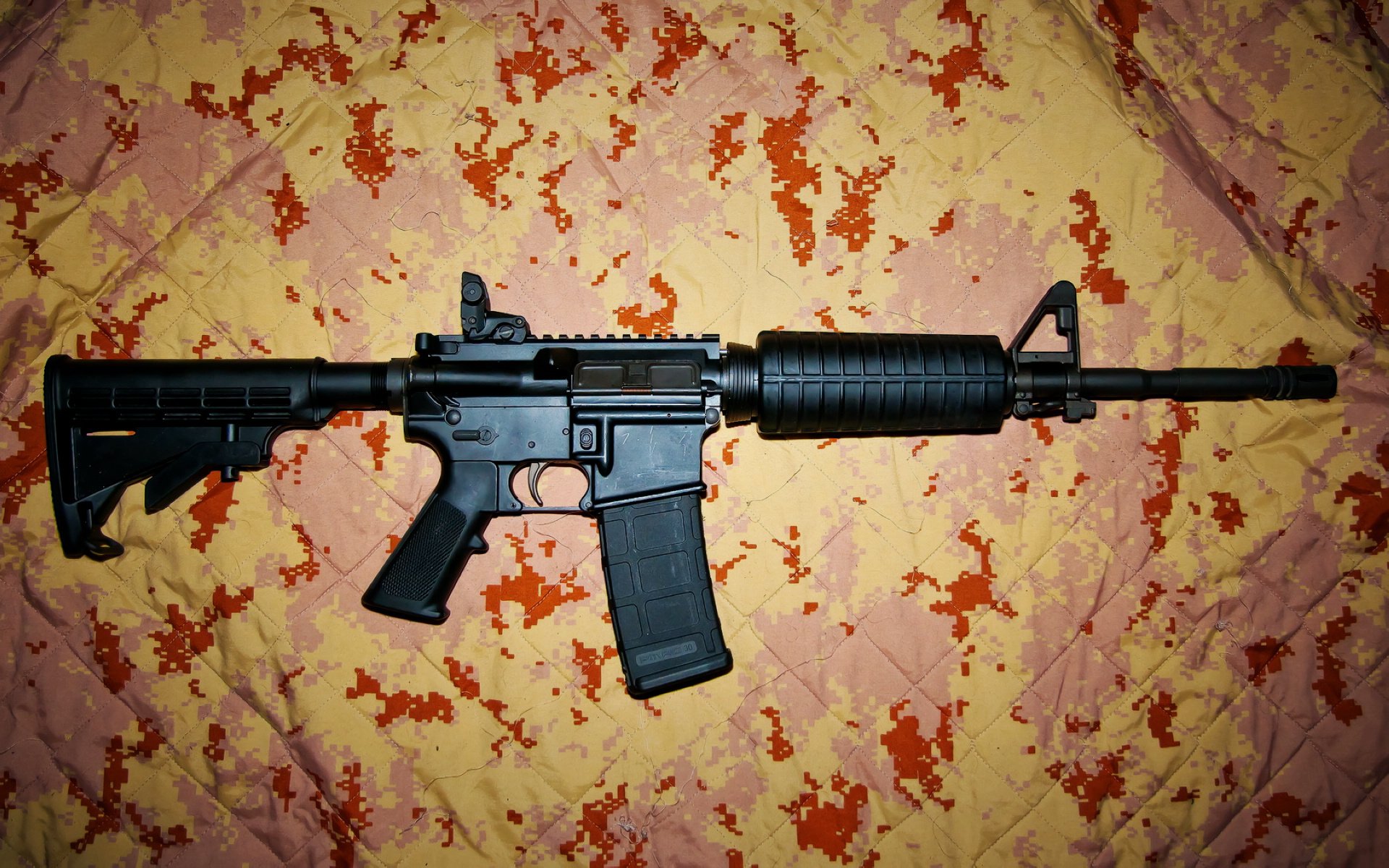 范弗利特一箭穿心，火箭险胜马刺背后的大场面先生哲学