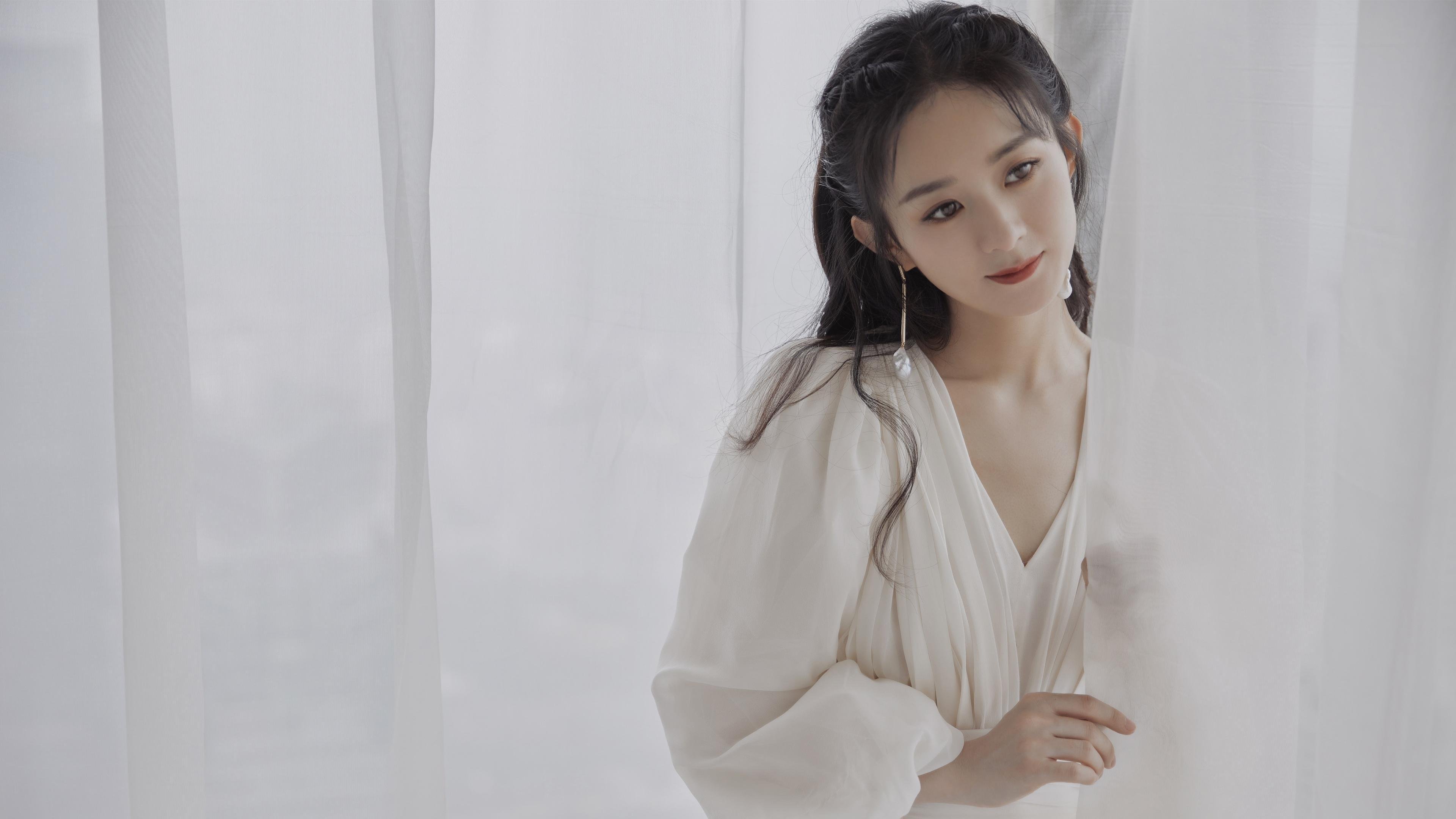 生死战奥亚尔萨瓦尔天神下凡，摩纳哥强压瑞典昂首挺进总决赛